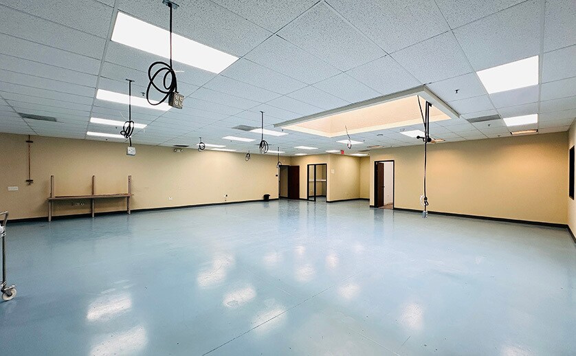 More Photos Of 198 Stauffer Blvd, San Jose Research And Development For Sale