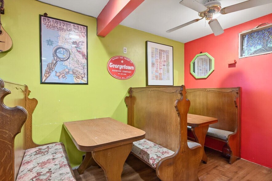 More Photos Of 50316 Columbia River Hwy, Scappoose Restaurant For Sale