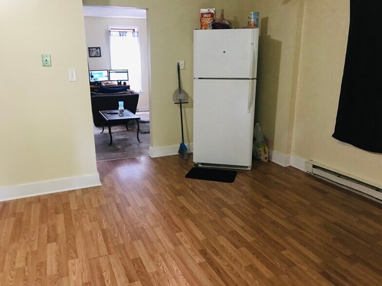 More Photos Of 27-31 Summer St, Bristol Apartments For Sale