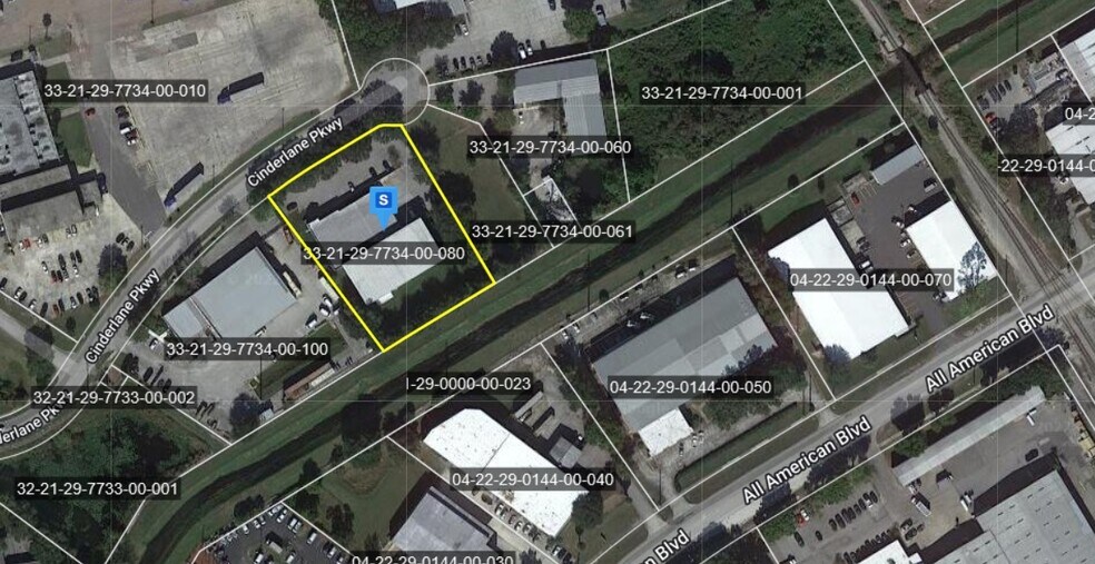 More Photos Of 6025 Cinderlane Pky, Orlando Warehouse For Sale