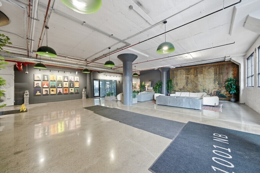 More Photos Of 1001 N North Branch St, Chicago Flex For Lease