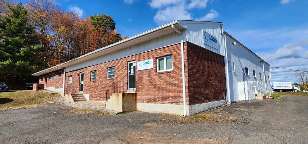 More Photos Of 4 Alcap Rdg, Cromwell Manufacturing For Lease