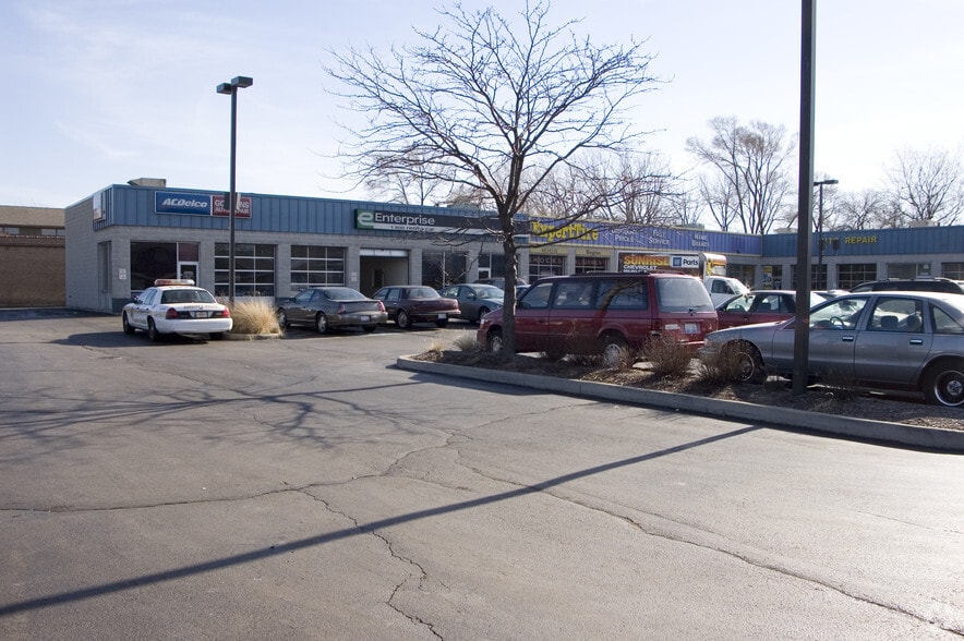 More Photos Of 6445-6495 W 111th St, Worth Auto Repair For Sale