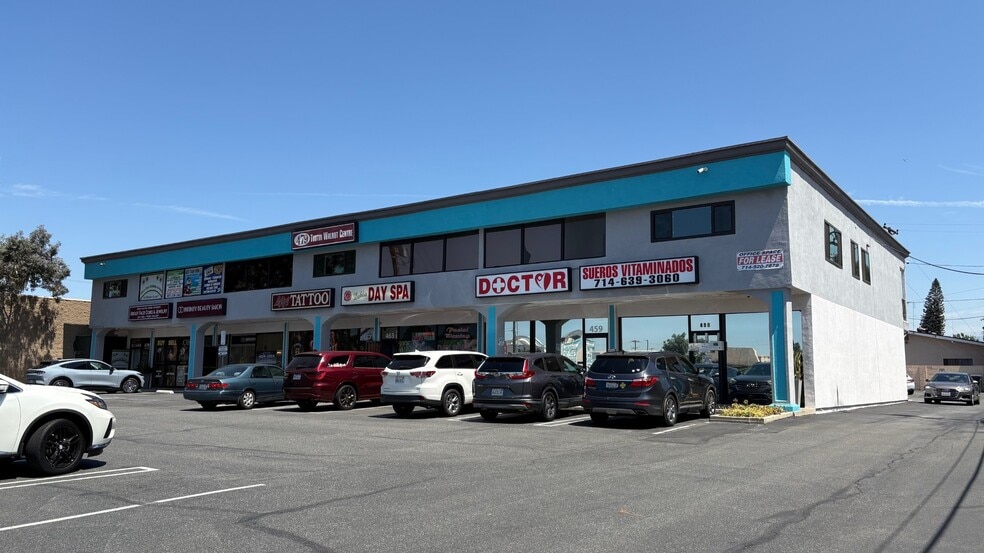 More Photos Of 455-479 N Tustin St, Orange Storefront Retail Office For Lease
