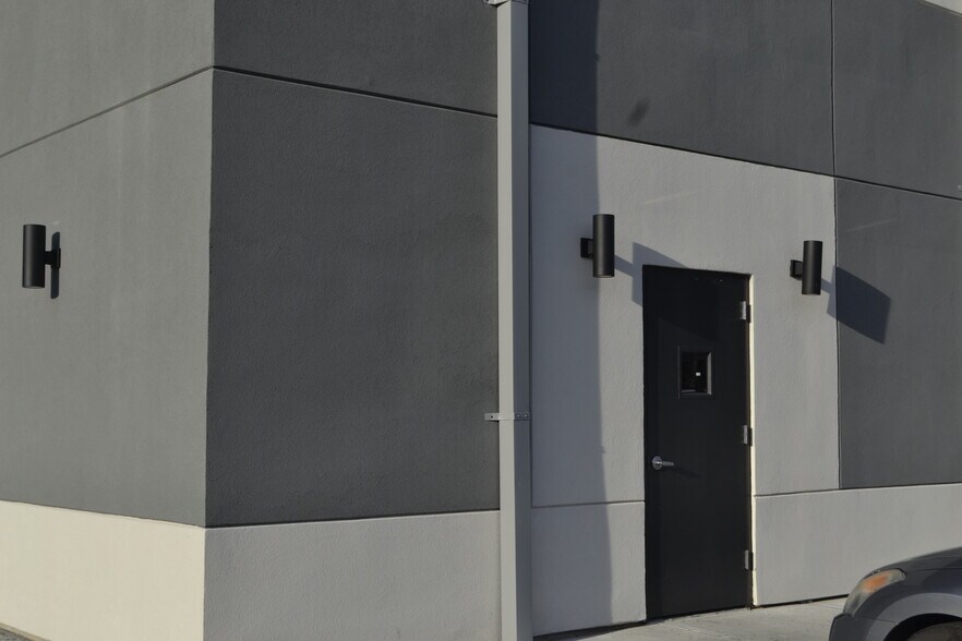 More Photos Of 3605 US-202 (Crompond Rd.), Cortlandt Manor Storefront Retail Office For Lease