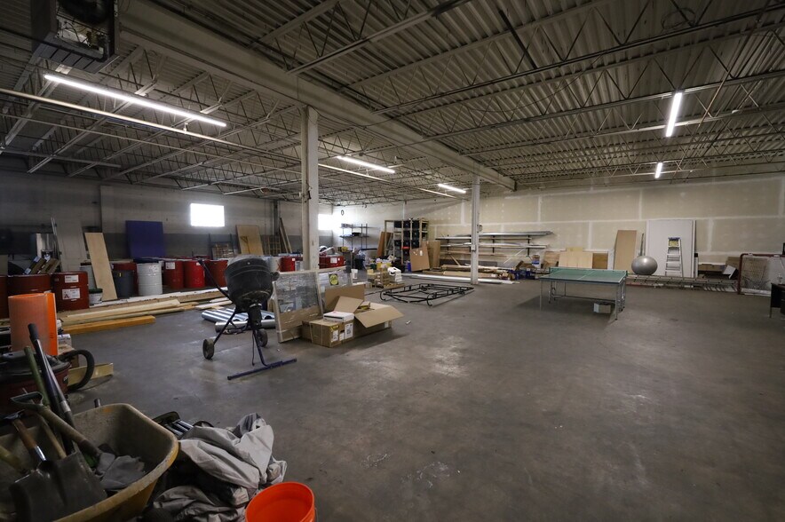 More Photos Of 1615 Bustleton Pike, Feasterville Trevose Warehouse For Lease