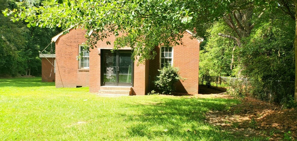 Primary Photo Of 7434 Pitt St, Grimesland Religious Facility For Sale