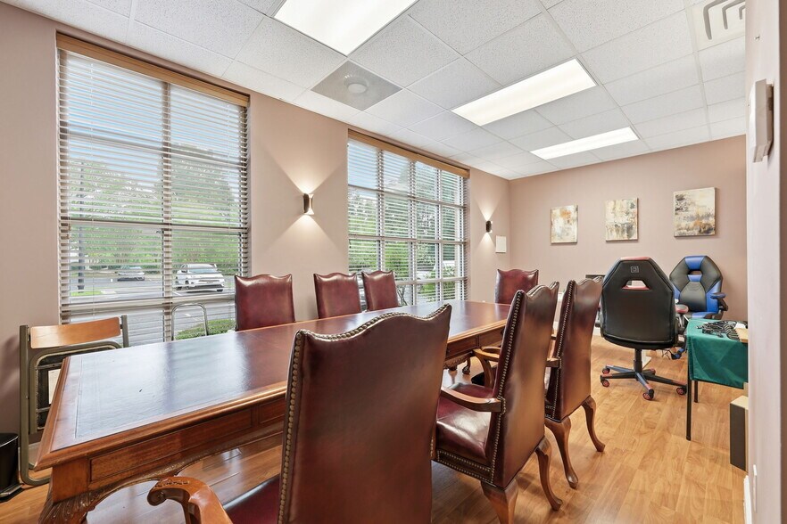 More Photos Of 502 McKnight Dr, Knightdale Medical For Sale