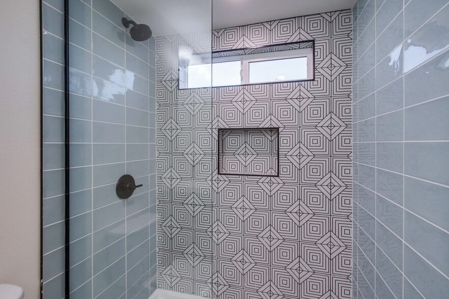 More Photos Of 3449 Ocean Front Walk, San Diego Apartments For Sale