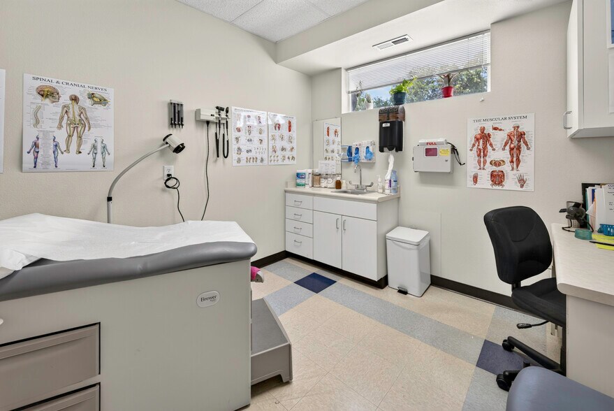More Photos Of 313 W Drake Rd, Fort Collins Medical For Sale