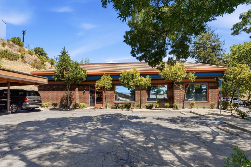 More Photos Of 3260 Lone Tree Way, Antioch Medical For Sale