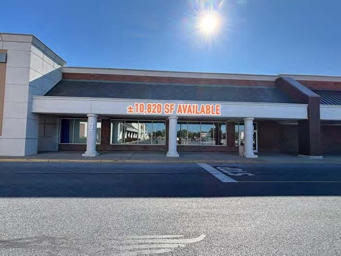 More Photos Of 5125 Jonestown Rd, Harrisburg General Retail For Lease
