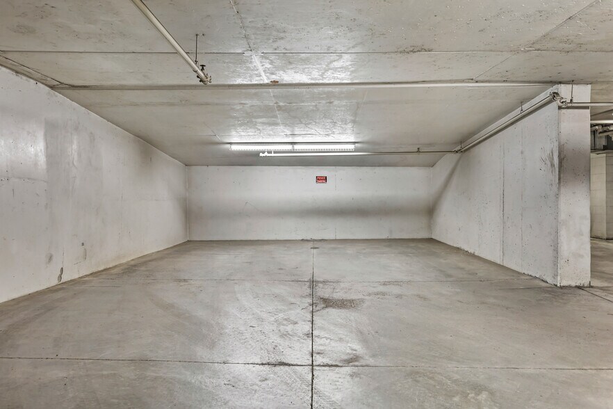 More Photos Of 888 4th Ave SW, Calgary Office For Sale