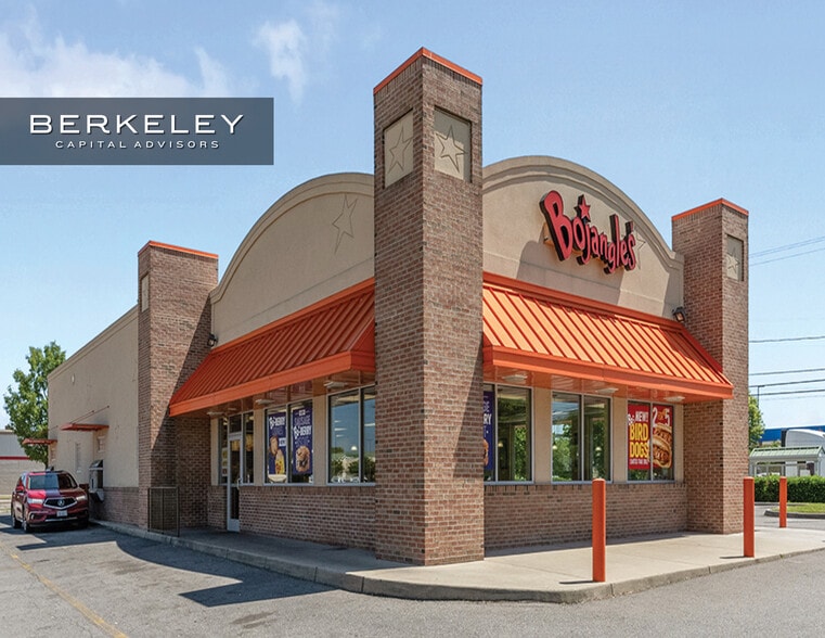 Primary Photo Of 7519 Tidewater Dr, Norfolk Fast Food For Sale