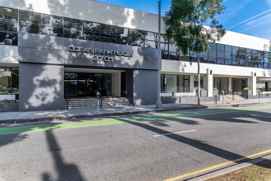 More Photos Of 2701 Ocean Park Blvd, Santa Monica Medical For Lease