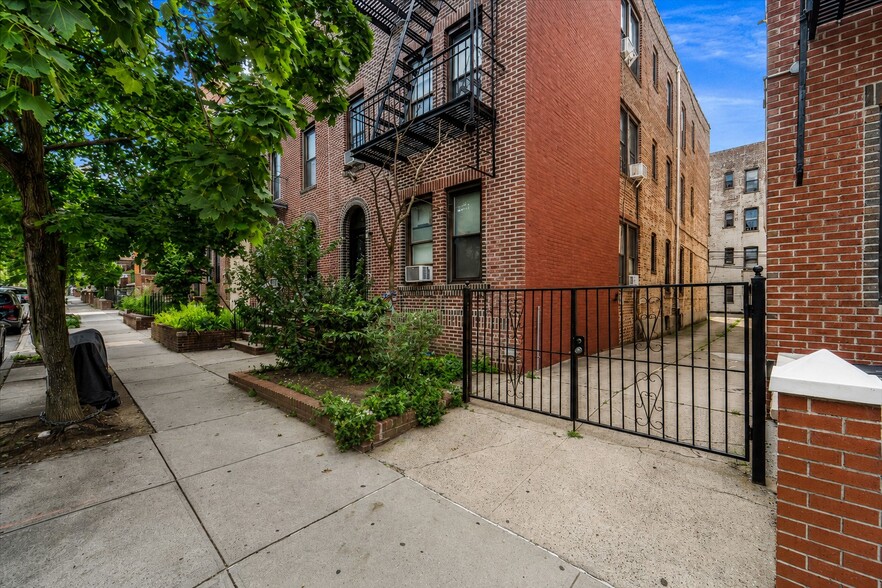 Primary Photo Of 32-10 82nd St, Flushing Apartments For Sale