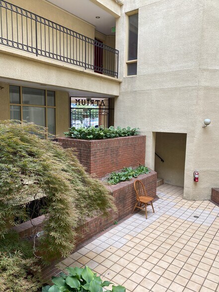 More Photos Of 723 S Charles St, Baltimore Office Residential For Sale