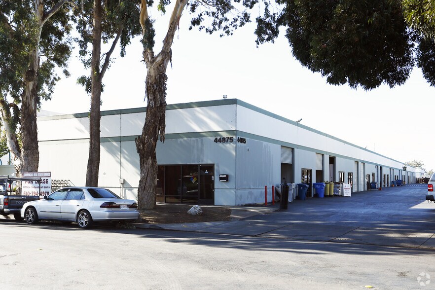 Primary Photo Of 44875 Industrial Dr, Fremont Warehouse For Lease