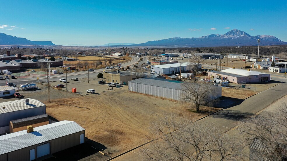 More Photos Of 459 W North St, Cortez Industrial For Sale