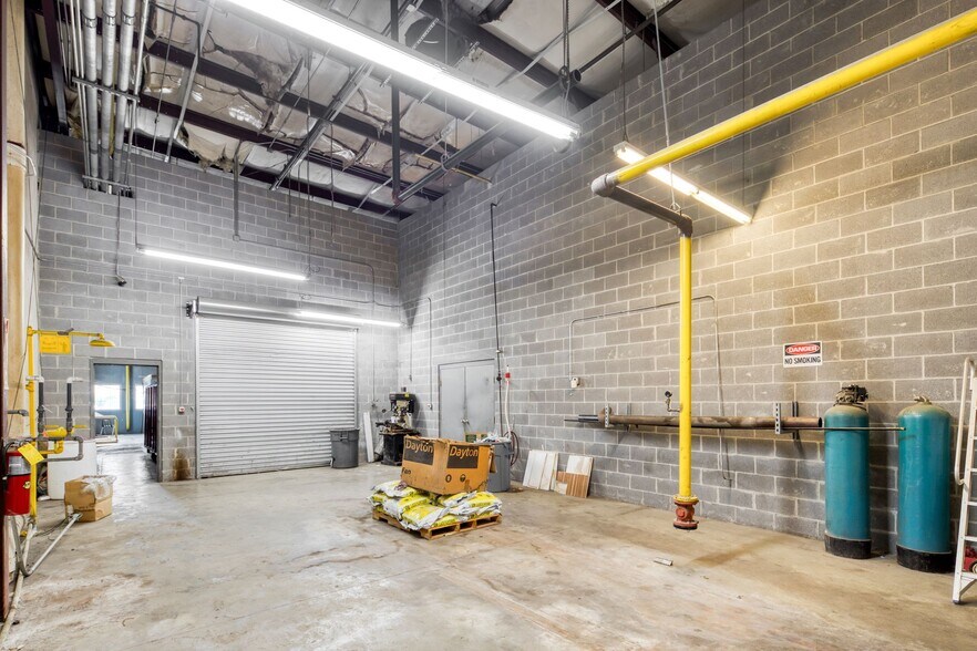 More Photos Of 3295 Dug Gap Rd, Dalton Warehouse For Sale