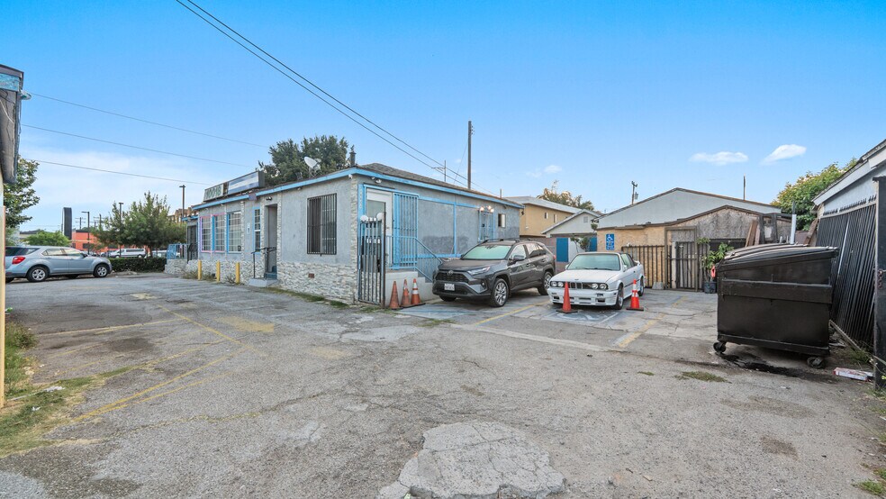 More Photos Of 10016-10024 S Inglewood Ave, Inglewood Freestanding For Sale