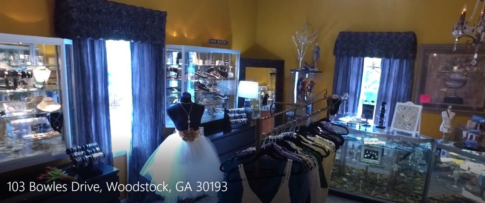 More Photos Of 103 Bowles Dr, Woodstock Office For Sale