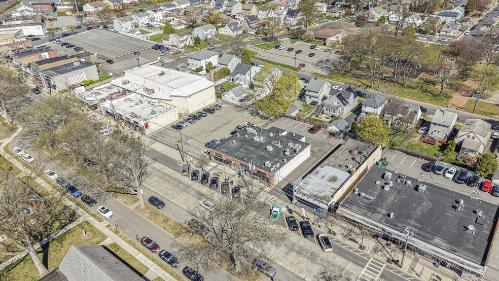 More Photos Of 72-76 Market St, Clifton Restaurant For Sale