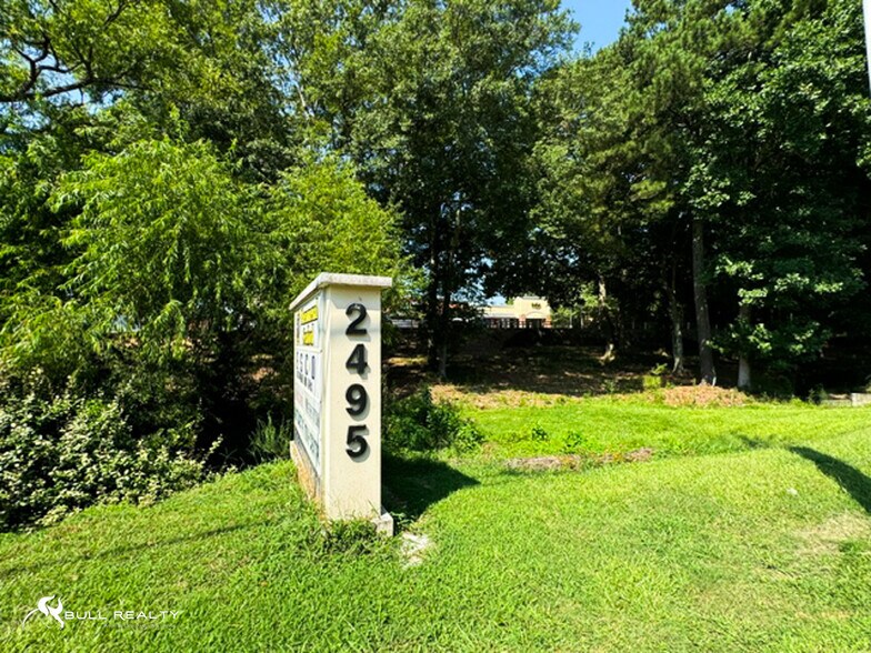 More Photos Of 2495 East-West Connector, Austell General Retail For Sale