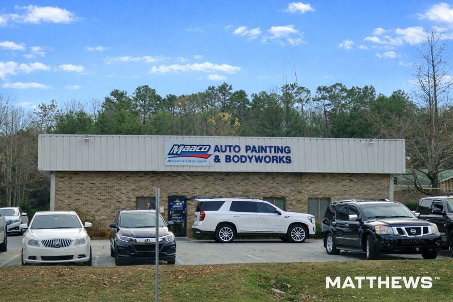 Primary Photo Of 3040 Main St West, Snellville Auto Repair For Sale
