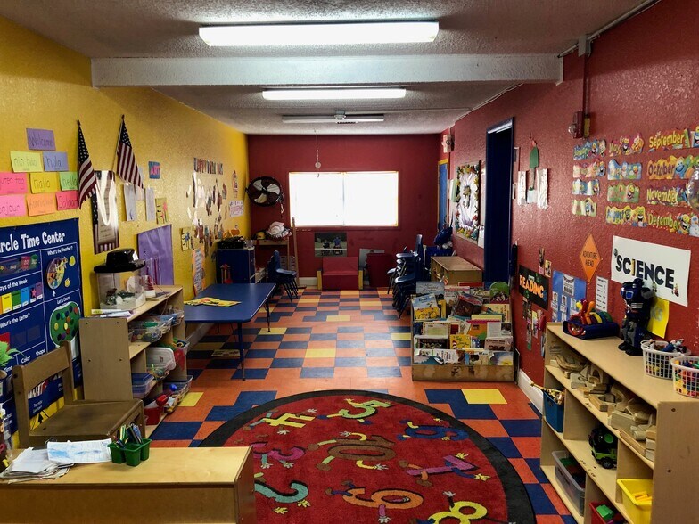 More Photos Of 1230 N Pine Hills Rd, Orlando Daycare Center For Sale