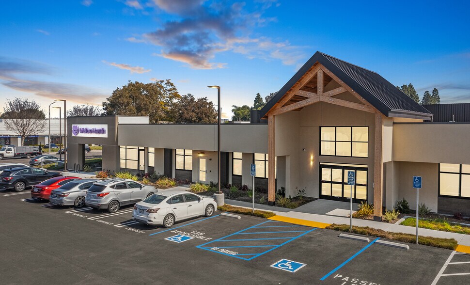 Primary Photo Of 20920 Chico St, Carson Medical For Sale