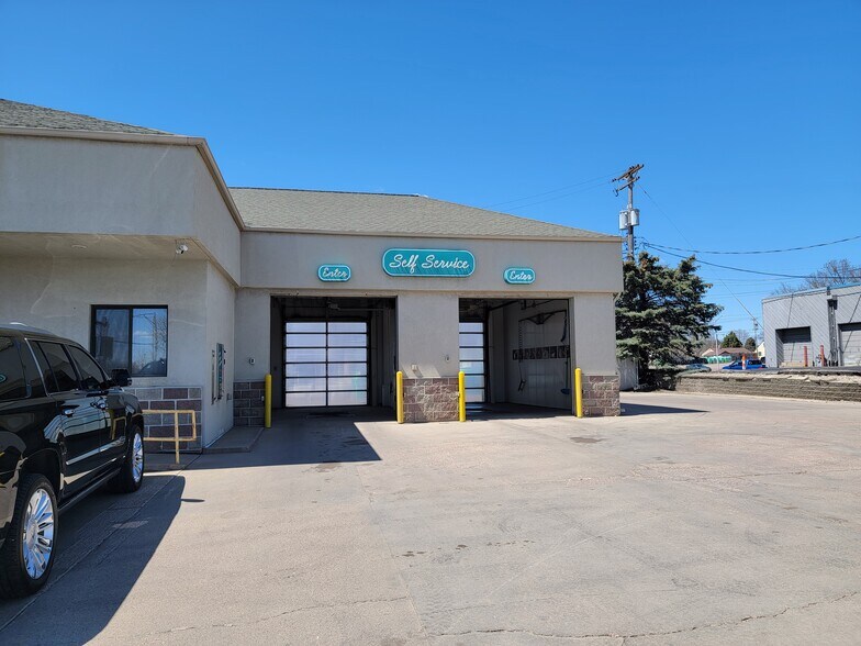 More Photos Of 2821 S Minnesota Ave, Sioux Falls Carwash For Sale