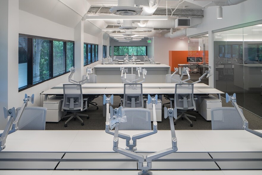 More Photos Of 6065 Bristol Pky, Culver City Office For Sale