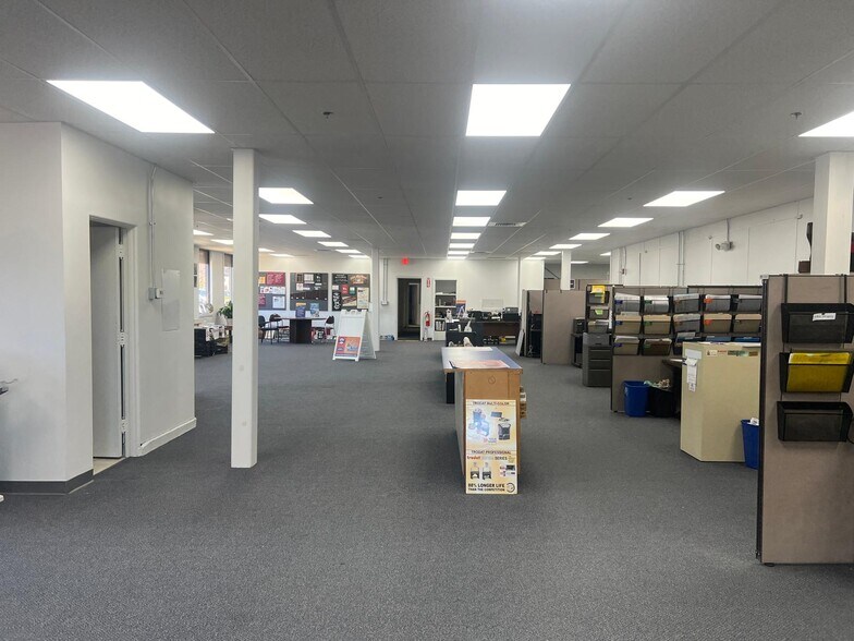 More Photos Of 31 1st St, Lowell Warehouse For Sale