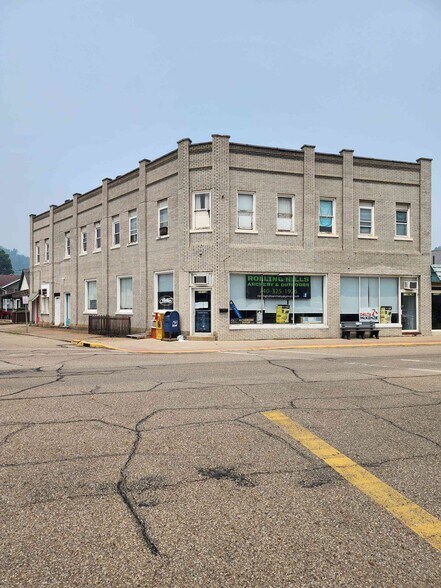 More Photos Of 3985 Central Ave, Shadyside Flex For Sale