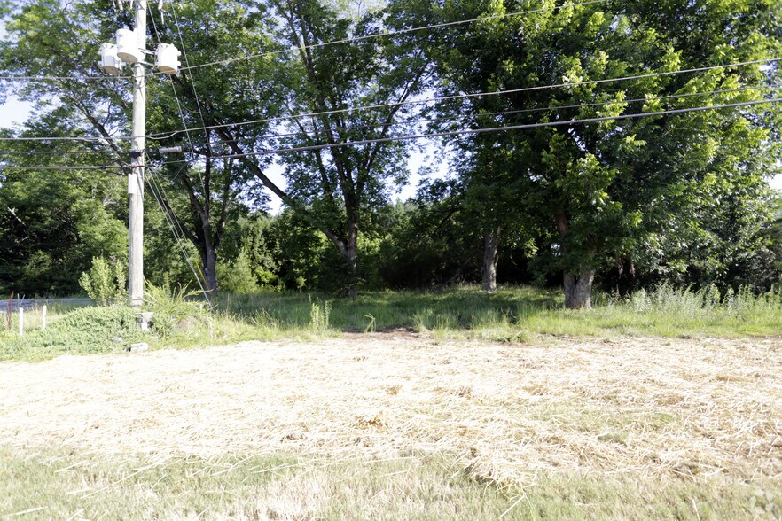 More Photos Of 4365-A Stone Mountain Hwy, Lilburn Land For Sale