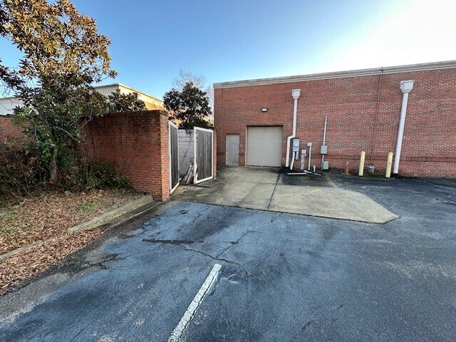 More Photos Of 6830 Goodman Rd, Olive Branch Auto Repair For Lease