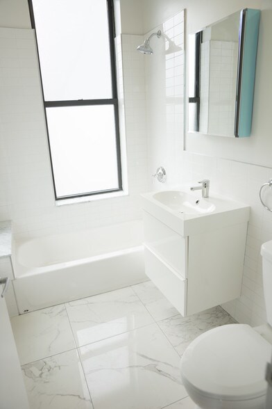 More Photos Of 225 5th Ave, Brooklyn Storefront Retail Residential For Sale