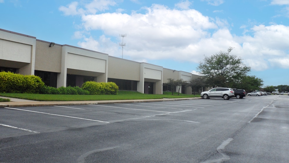 Primary Photo Of 5605-5741 W 73rd St, Indianapolis Light Manufacturing For Lease