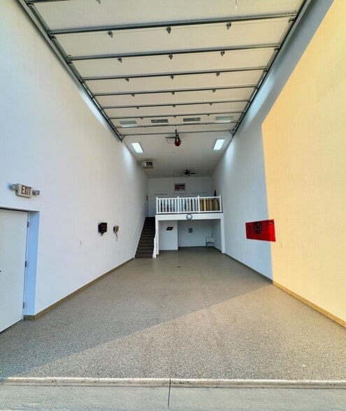 More Photos Of 780 SE Catawba Rd, Port Clinton Self Storage For Lease