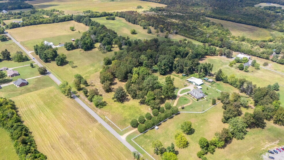 More Photos Of 9730 Shelbyville Pike, Bell Buckle Land For Sale