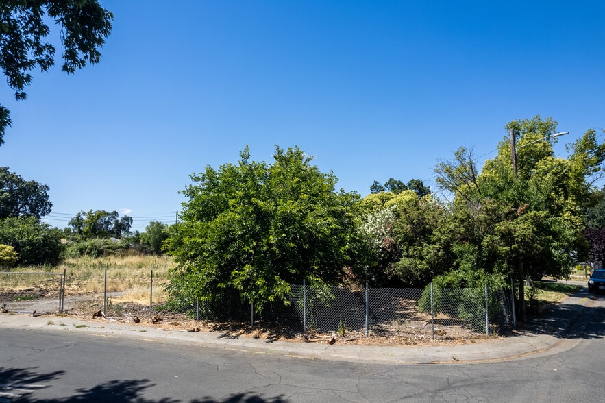 More Photos Of 299 Christine Dr, Sacramento Land For Sale