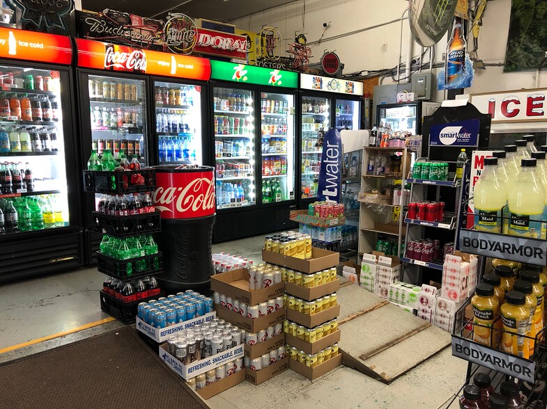 Primary Photo Of 2001 SE Stark St, Portland Convenience Store For Sale