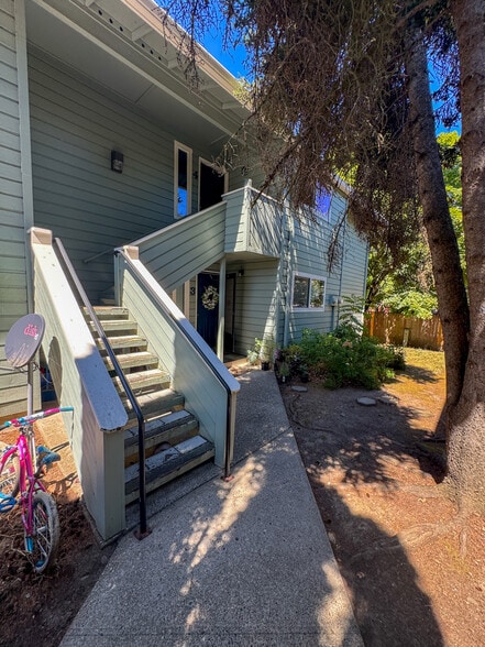 More Photos Of 3860 SW 178th Ave, Beaverton Apartments For Sale