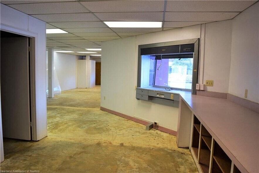 More Photos Of 2 W Main St, Avon Park Office Residential For Sale