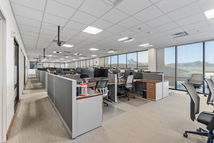 More Photos Of 1403-1405 W 2200 S, Salt Lake City Office For Lease