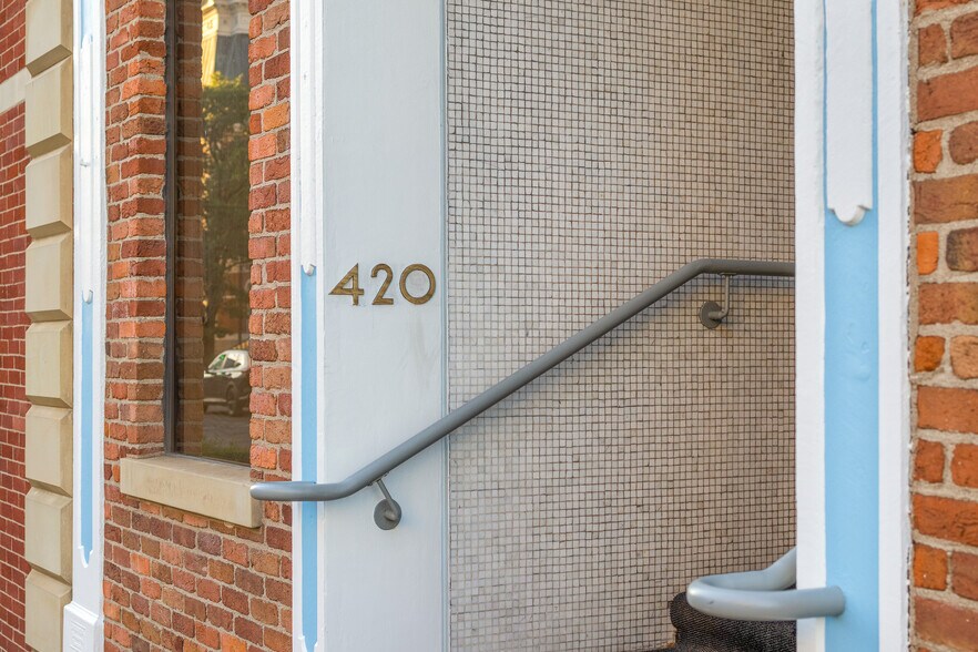 More Photos Of 301 Washington St, Columbus Office For Lease