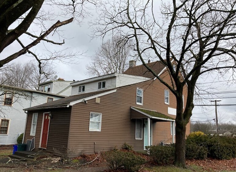 More Photos Of 416-418 Stokes Rd, Medford Medical For Sale