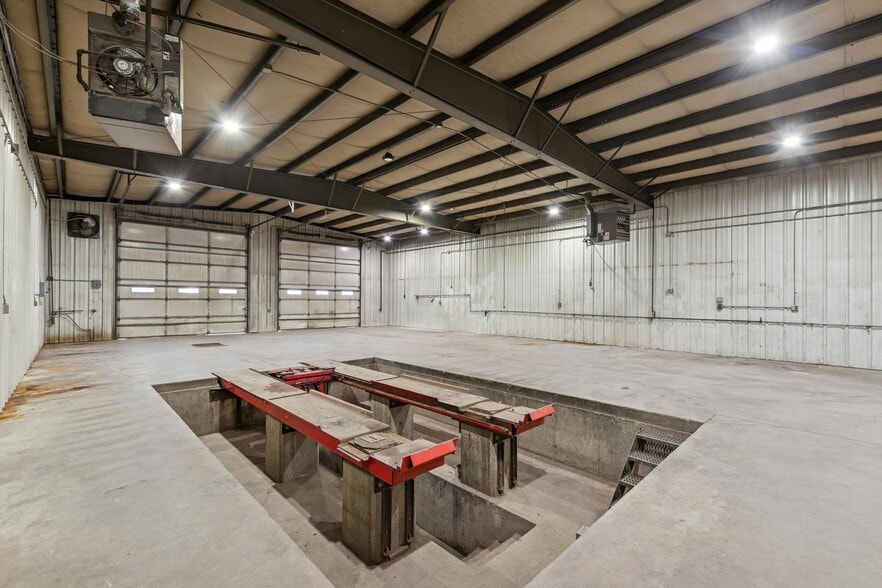 More Photos Of 6470 US Highway 93 S, Whitefish General Retail For Sale