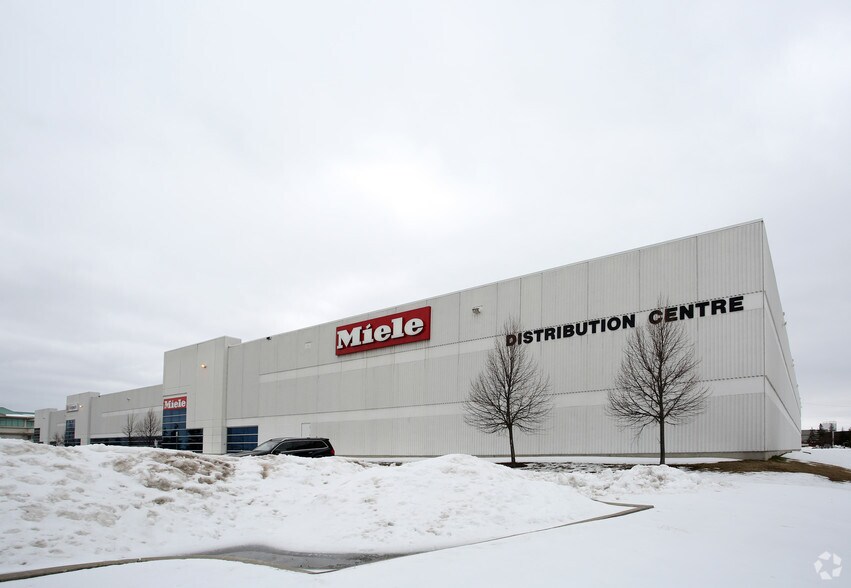 More Photos Of 180 Biscayne Cres, Brampton Warehouse For Lease